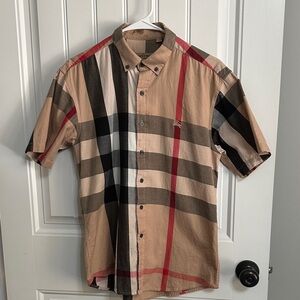 Worn once Burberry Shirt Size Large Classic